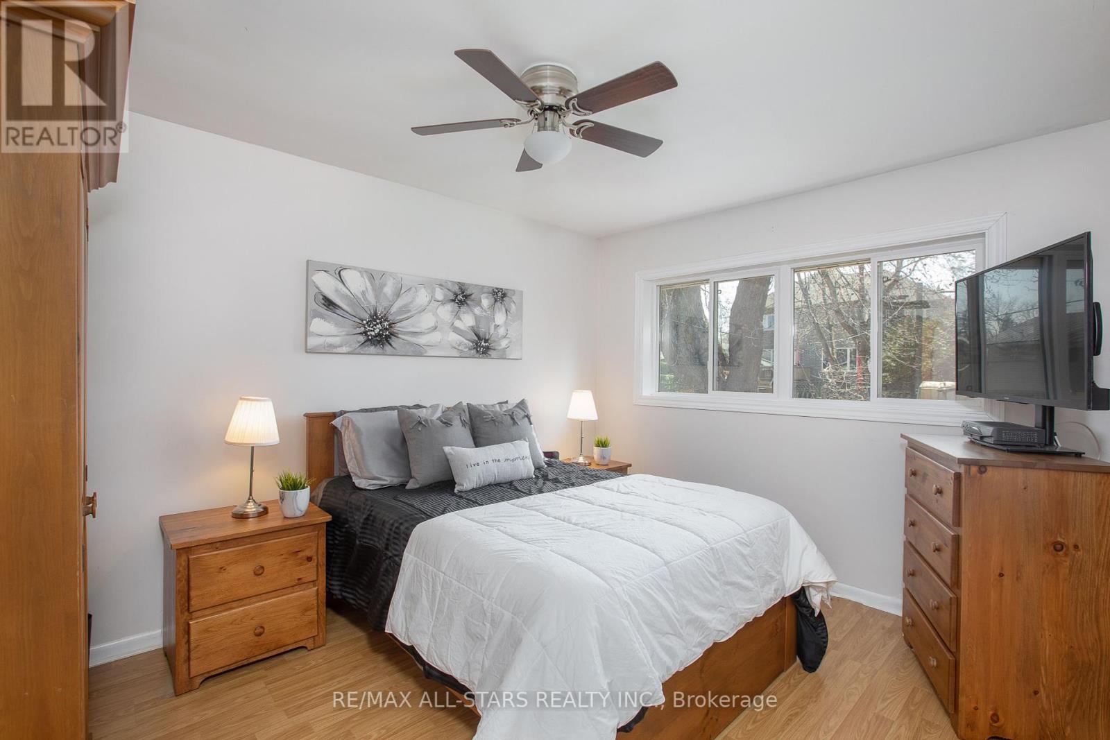 269 Rayners Road, Georgina, Ontario  L4P 1G5 - Photo 18 - N12434473