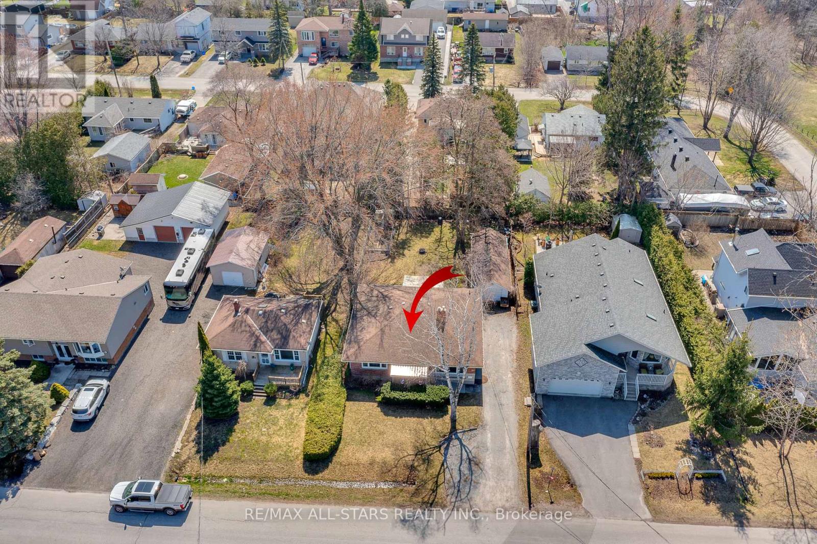 269 Rayners Road, Georgina, Ontario  L4P 1G5 - Photo 31 - N12434473
