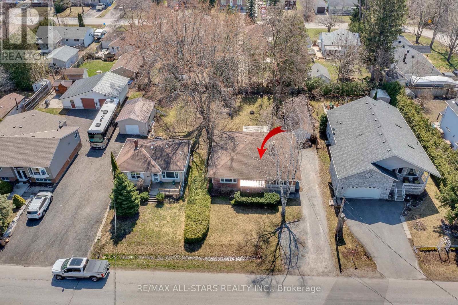 269 Rayners Road, Georgina, Ontario  L4P 1G5 - Photo 40 - N12434473