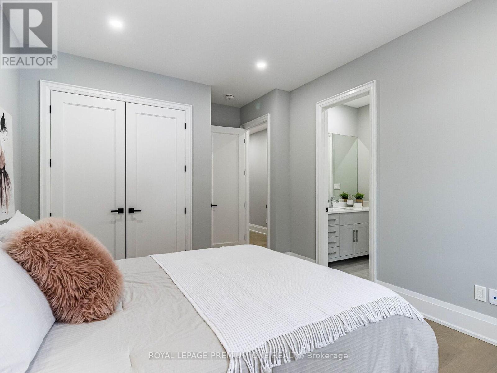 225 Sunnybrae Avenue, Innisfil, Ontario  L9S 1K4 - Photo 33 - N12434502