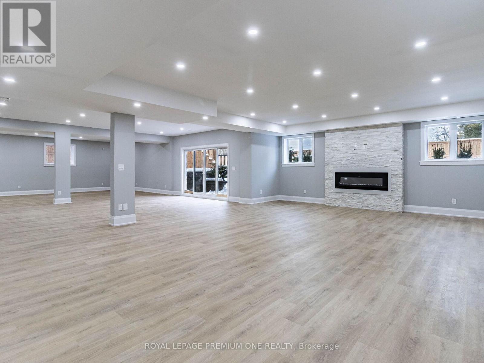 225 Sunnybrae Avenue, Innisfil, Ontario  L9S 1K4 - Photo 38 - N12434502