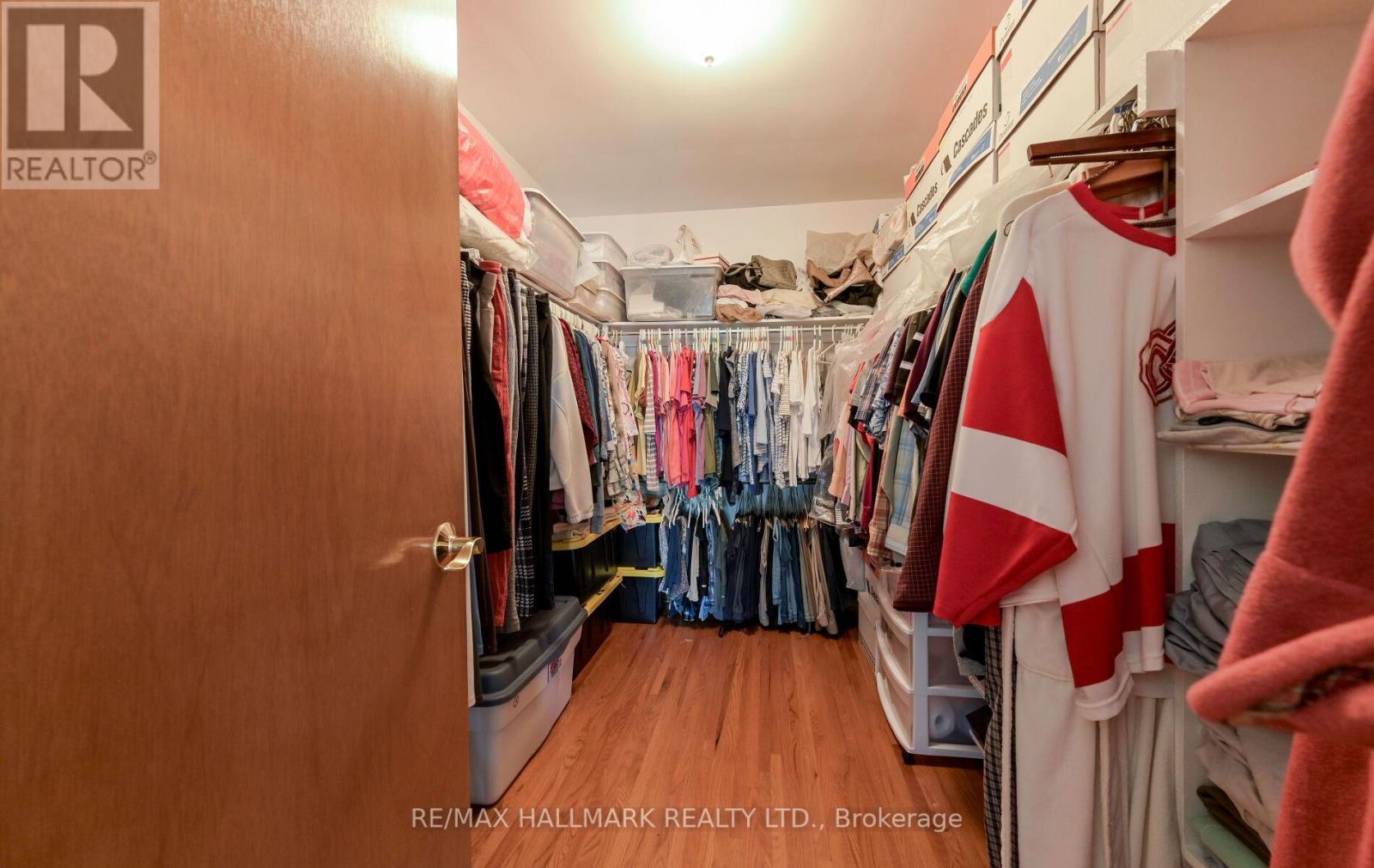 30 Oak Avenue, Richmond Hill, Ontario  L4C 6R7 - Photo 28 - N12434513