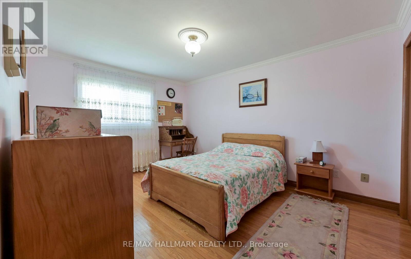30 Oak Avenue, Richmond Hill, Ontario  L4C 6R7 - Photo 29 - N12434513