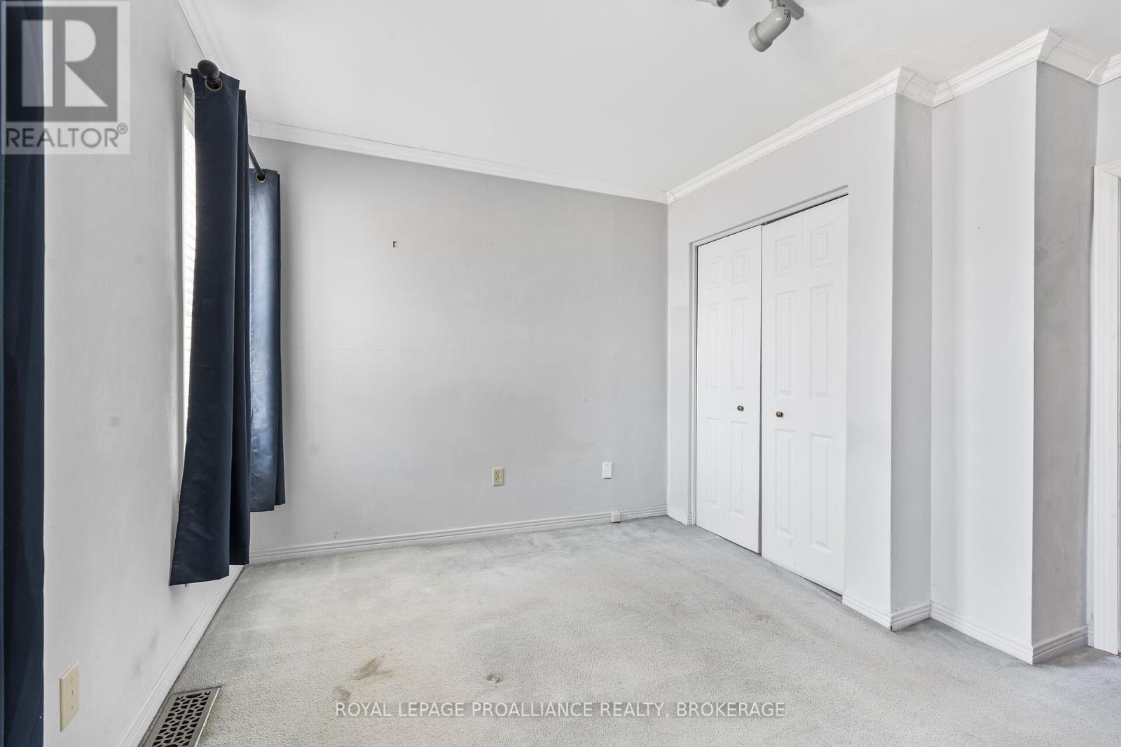 272 Wellington Street, Kingston, Ontario  K7K 2Z1 - Photo 16 - X12434568