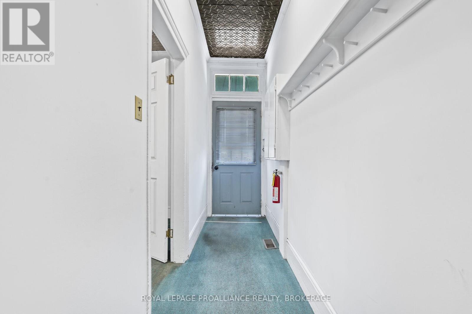 272 Wellington Street, Kingston, Ontario  K7K 2Z1 - Photo 6 - X12434568