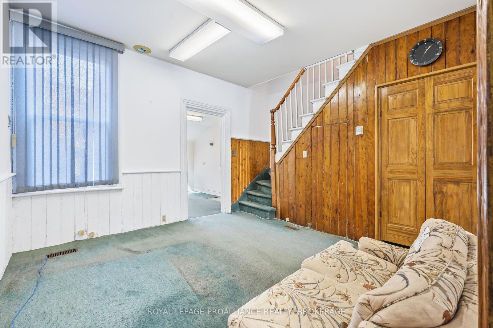 272 Wellington Street, Kingston, Ontario  K7K 2Z1 - Photo 8 - X12434568