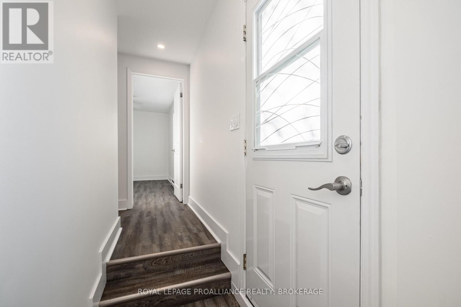 78 Carruthers Avenue, Kingston, Ontario  K7L 1M4 - Photo 17 - X12434585