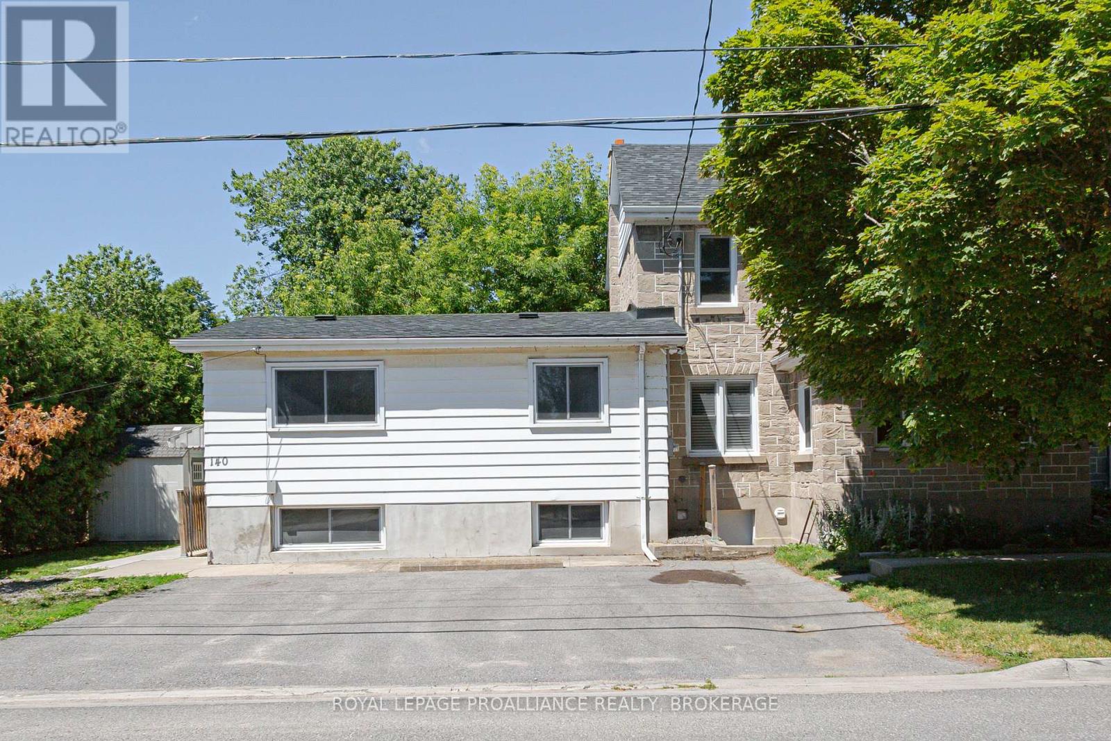 78 Carruthers Avenue, Kingston, Ontario  K7L 1M4 - Photo 6 - X12434585