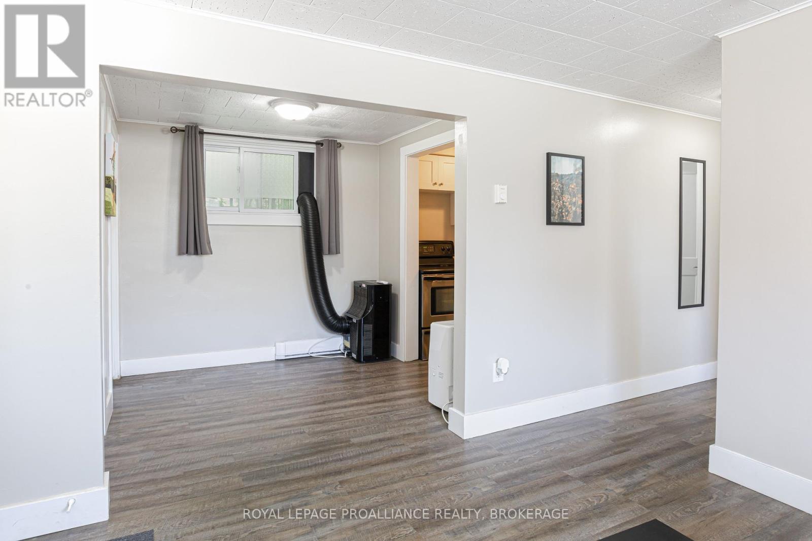 78 Carruthers Avenue, Kingston, Ontario  K7L 1M4 - Photo 35 - X12434589