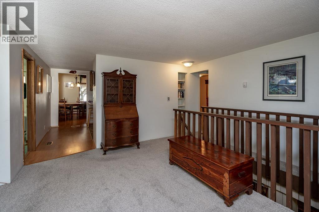 205 6th Avenue, Castlegar, British Columbia  V1N 1T1 - Photo 10 - 10364361