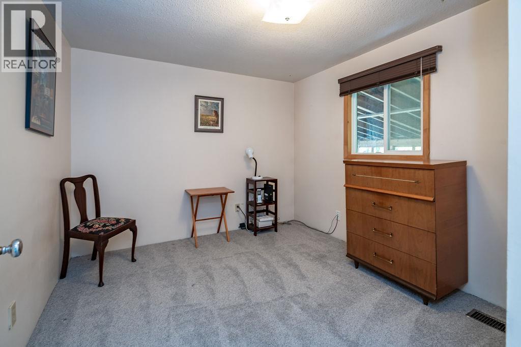 205 6th Avenue, Castlegar, British Columbia  V1N 1T1 - Photo 19 - 10364361