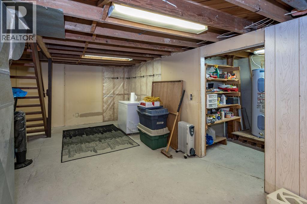 205 6th Avenue, Castlegar, British Columbia  V1N 1T1 - Photo 27 - 10364361