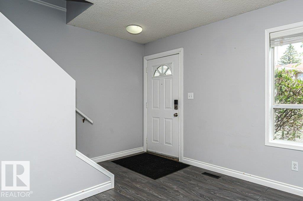 1608 Mill Woods Rd E Nw, Edmonton, Alberta  T6L 6W4 - Photo 3 - E4446958