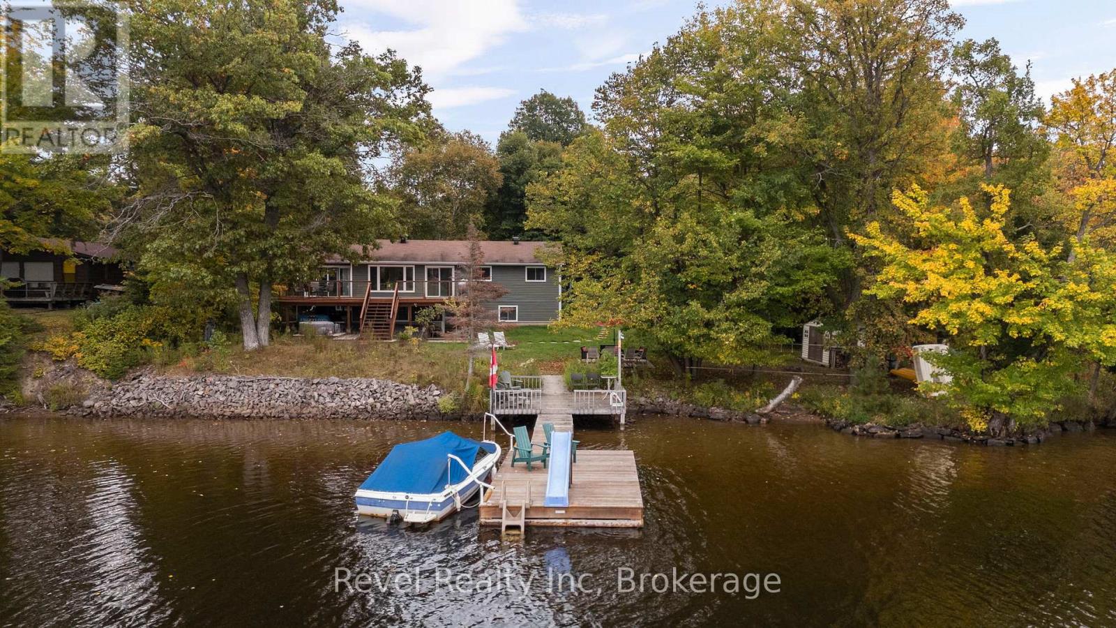 210 Burnett's Road, Mckellar, Ontario  P2A 0B5 - Photo 3 - X12434556
