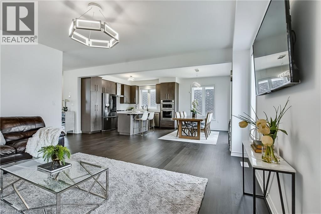 84 Cooke Avenue, Brantford, Ontario  N3T 0S1 - Photo 8 - 40766028