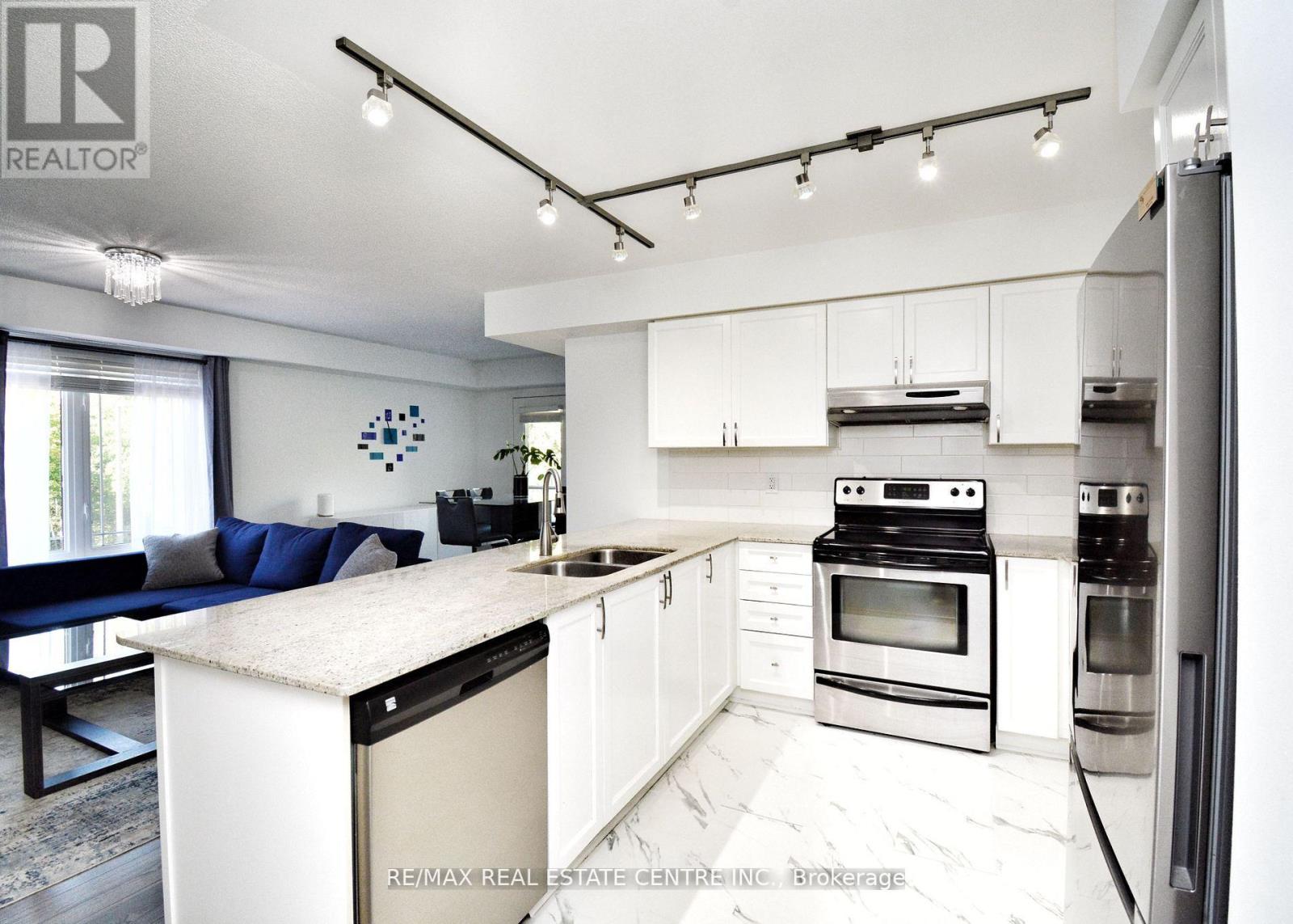 209 - 50 Mulligan Lane, Wasaga Beach, Ontario  L9Z 0C5 - Photo 15 - S12434479