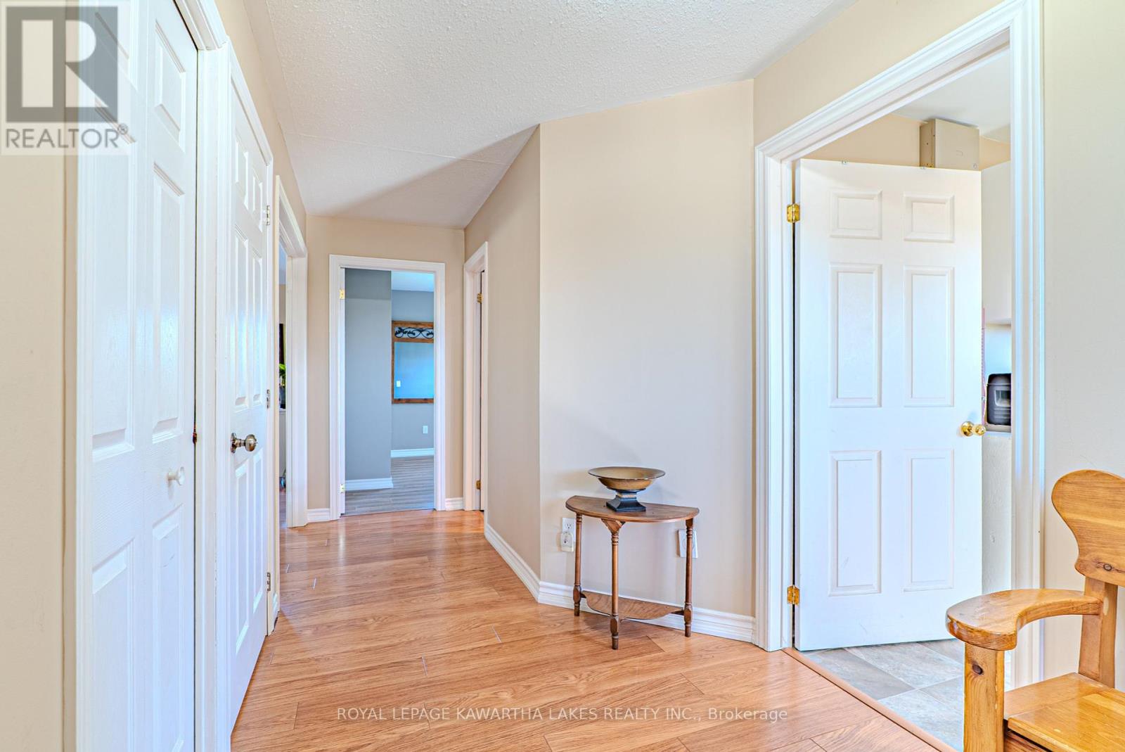 59 Weldon Road, Kawartha Lakes, Ontario  K9V 4R6 - Photo 8 - X12434592