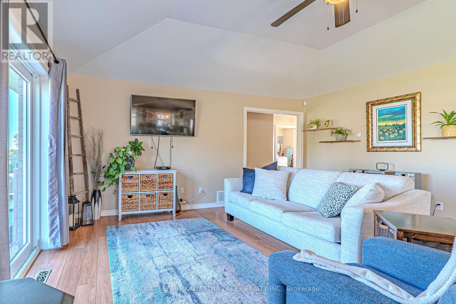 59 Weldon Road, Kawartha Lakes, Ontario  K9V 4R6 - Photo 9 - X12434592