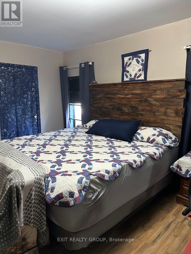 169 Green Street, Deseronto (Deseronto (Town)), Ontario  K9A 3W5 - Photo 17 - X12434604