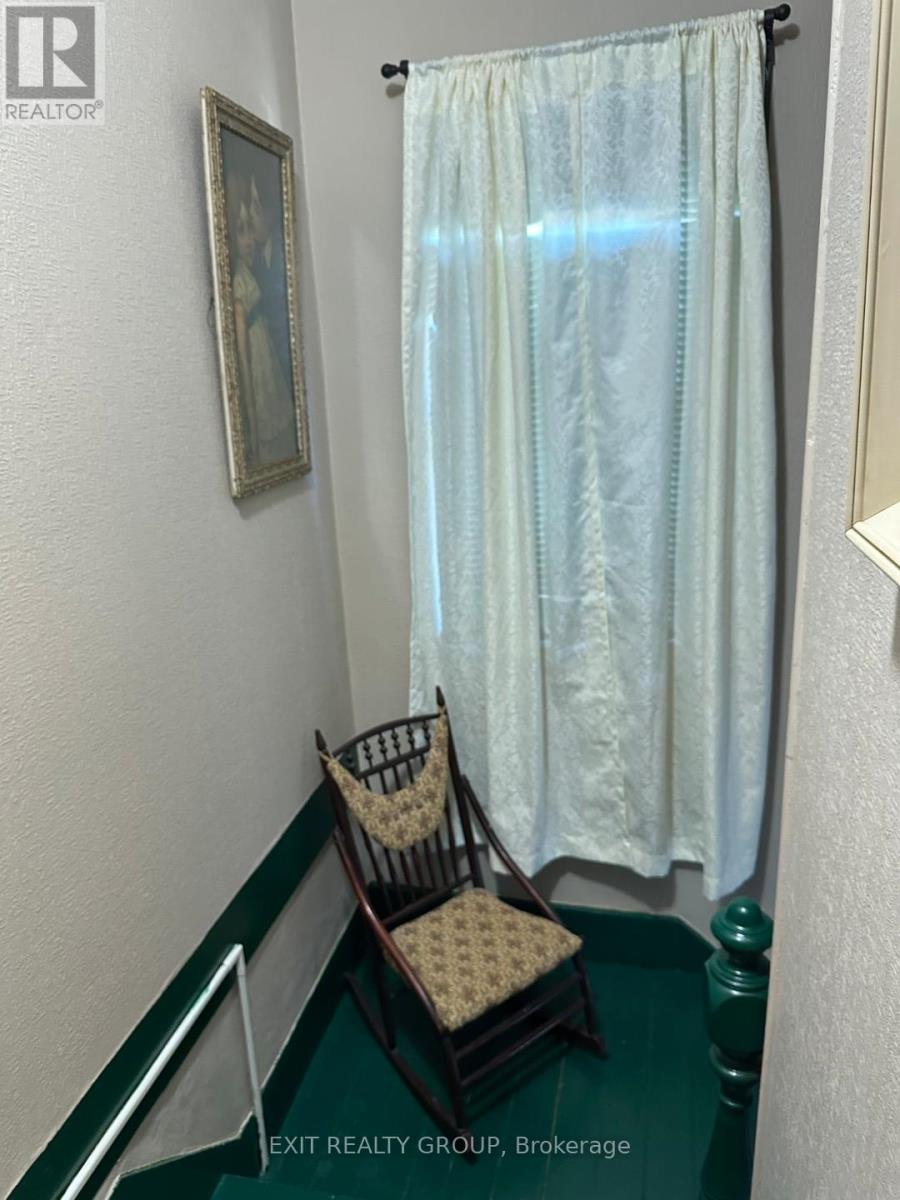 169 Green Street, Deseronto (Deseronto (Town)), Ontario  K9A 3W5 - Photo 18 - X12434604