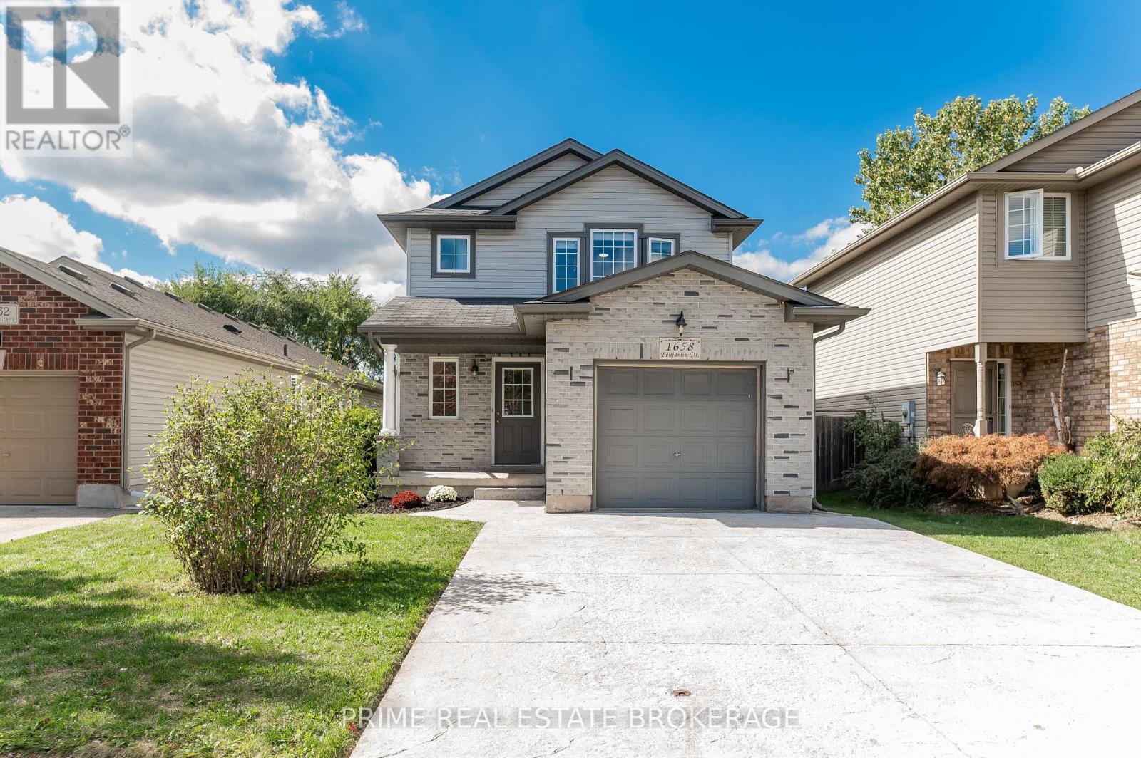 1658 Benjamin Drive, London East, Ontario  N5V 5K1 - Photo 1 - X12434565