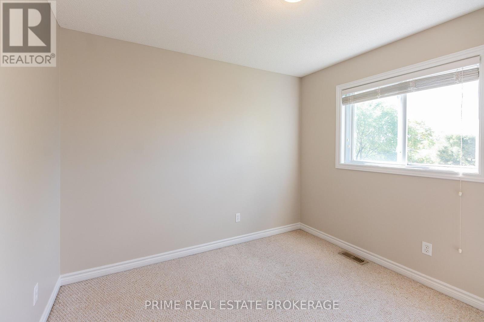 1658 Benjamin Drive, London East, Ontario  N5V 5K1 - Photo 17 - X12434565