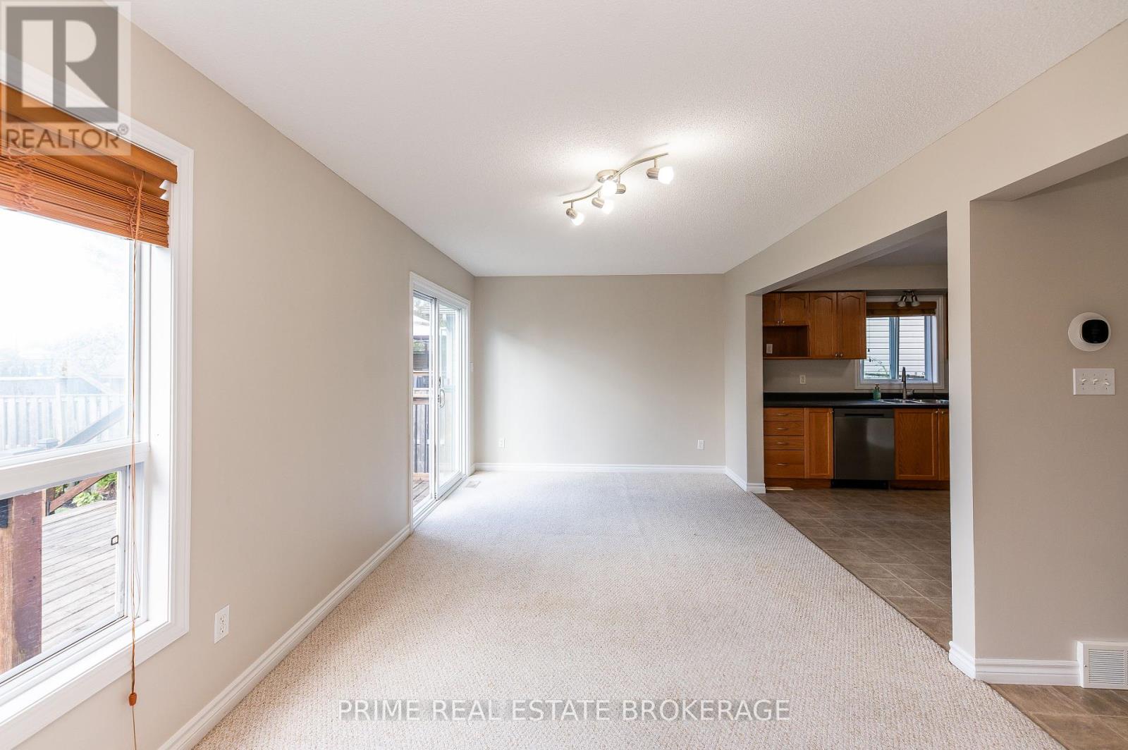 1658 Benjamin Drive, London East, Ontario  N5V 5K1 - Photo 9 - X12434565
