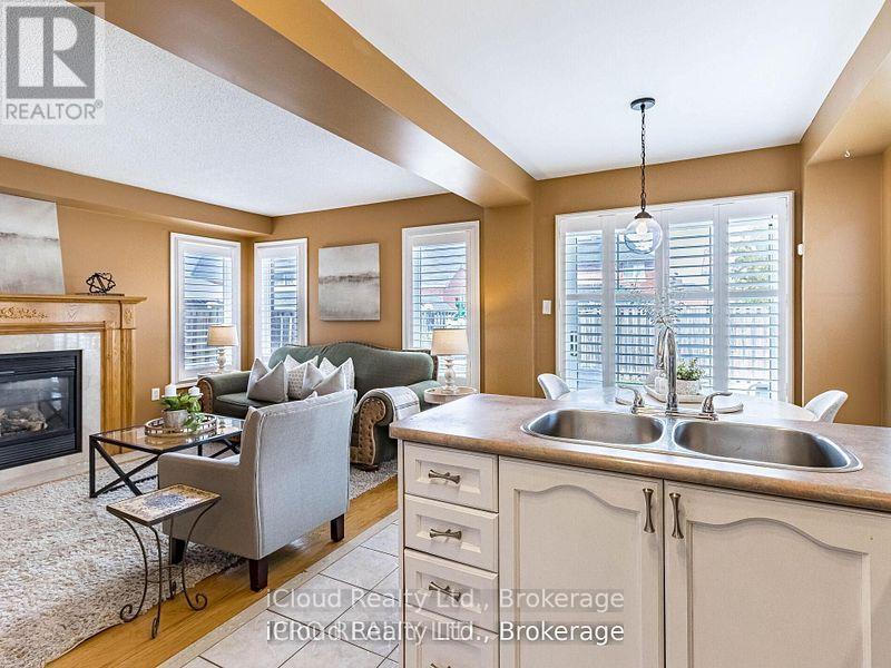 329 Ellwood Drive W, Caledon, Ontario  L7E 2G9 - Photo 17 - W12366869