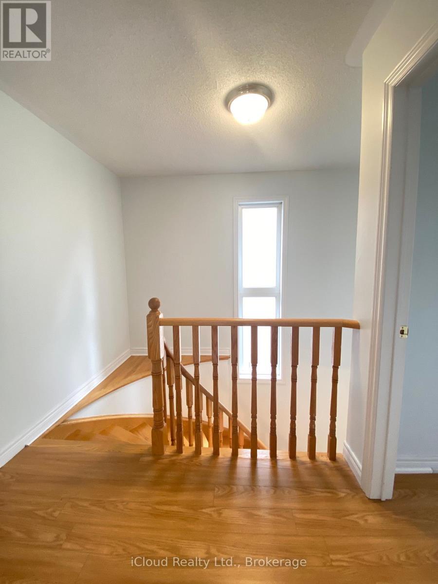 329 Ellwood Drive W, Caledon, Ontario  L7E 2G9 - Photo 26 - W12366869