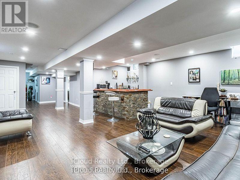 329 Ellwood Drive W, Caledon, Ontario  L7E 2G9 - Photo 39 - W12366869