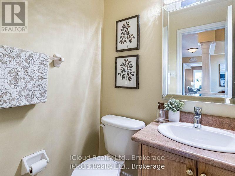 329 Ellwood Drive W, Caledon, Ontario  L7E 2G9 - Photo 9 - W12366869