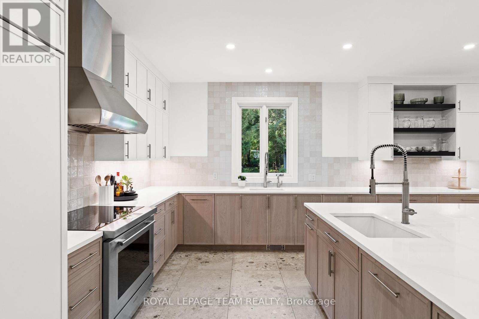 51 Marchvale Drive, Ottawa, Ontario  K2W 1C1 - Photo 16 - X12434552