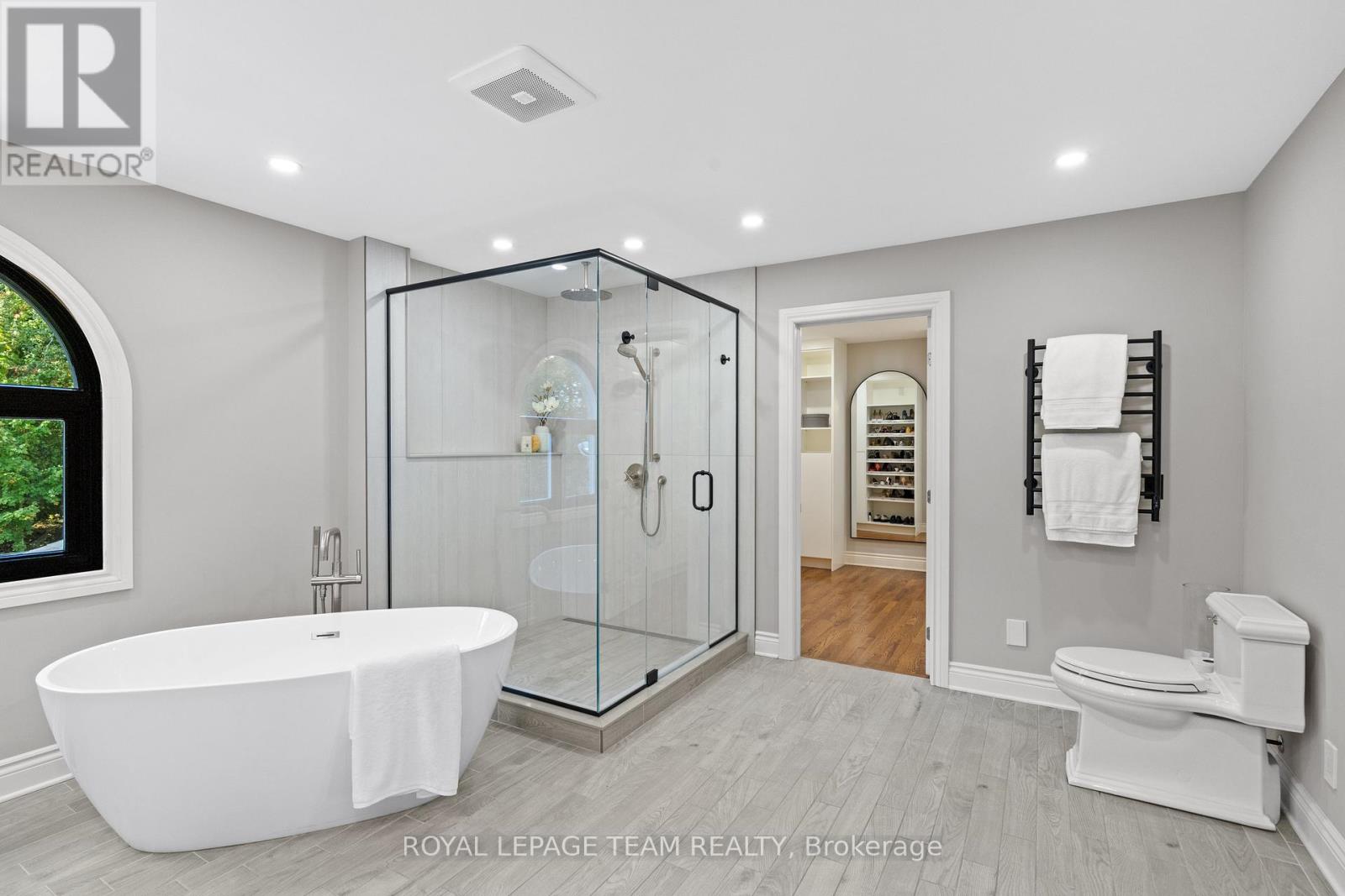 51 Marchvale Drive, Ottawa, Ontario  K2W 1C1 - Photo 27 - X12434552