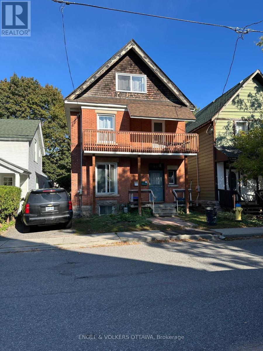 85 WAVERLEY STREET E, Ottawa, Ontario