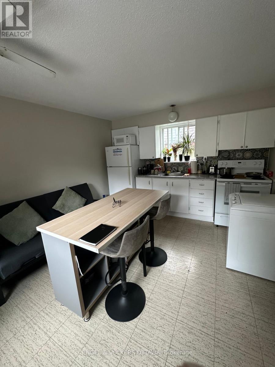 85 Waverley Street E, Ottawa, Ontario  K2P 0V1 - Photo 8 - X12434562