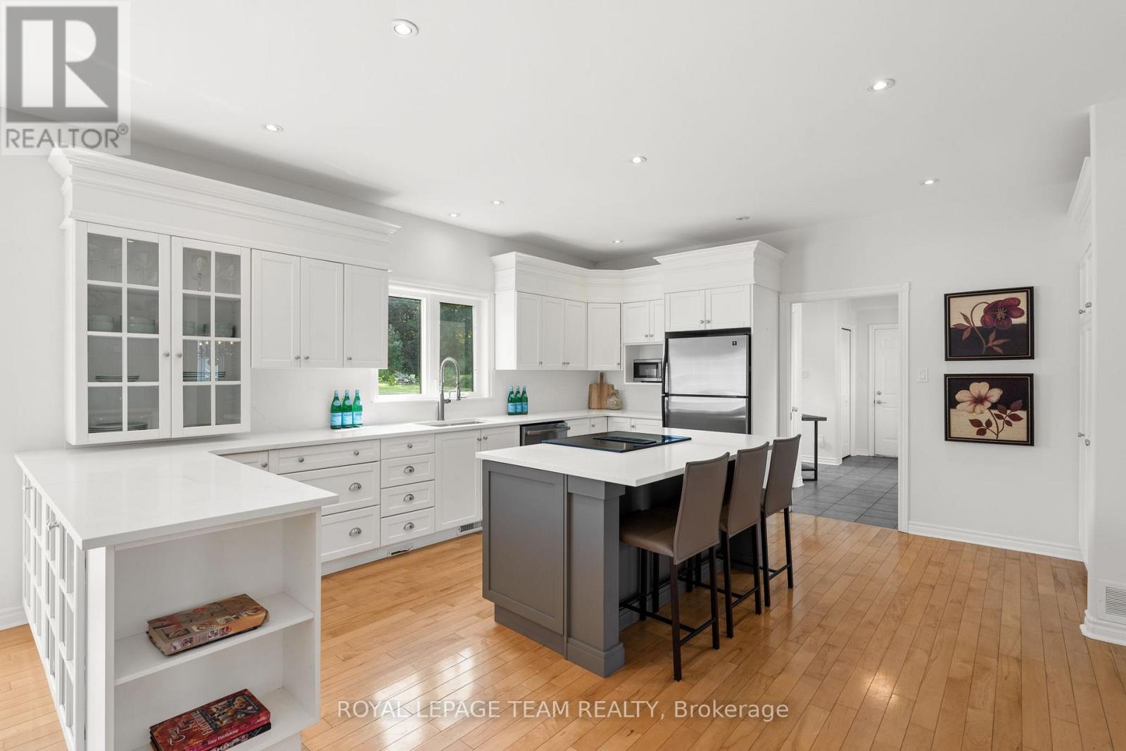 117 Lady Lochead Lane, Ottawa, Ontario  K0A 1L0 - Photo 8 - X12434608
