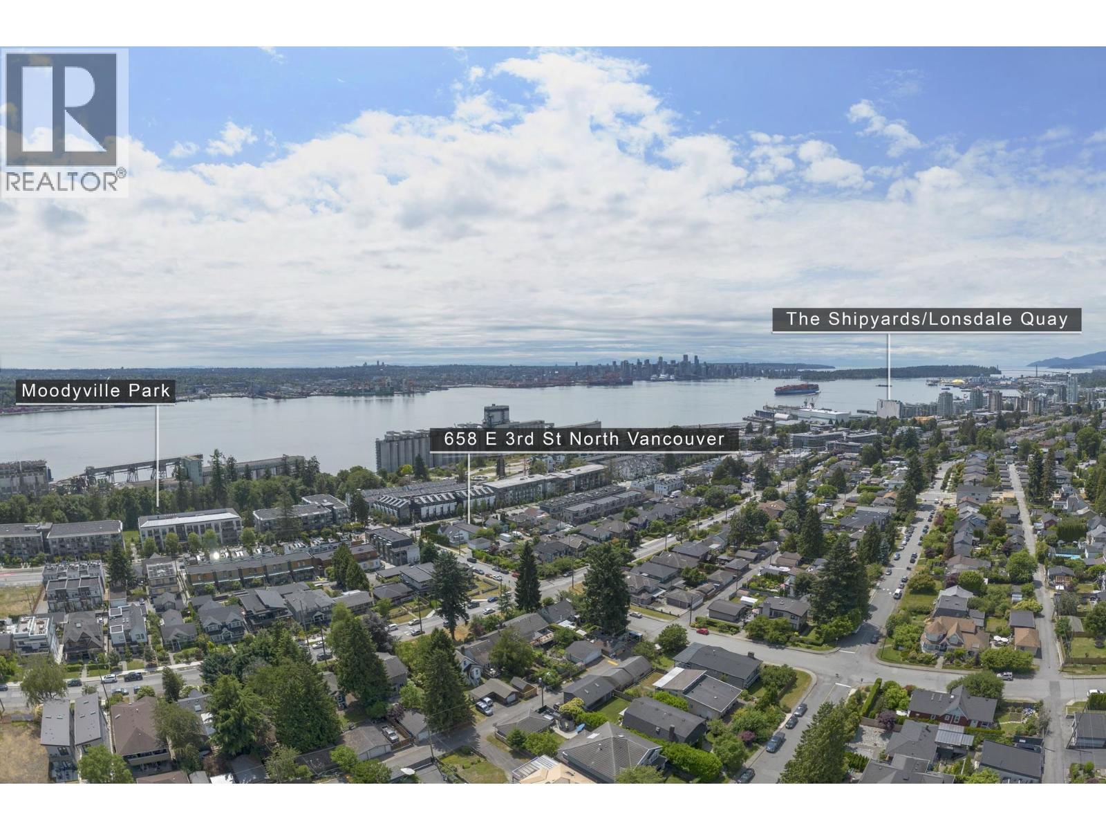 658 E 3RD STREET, North Vancouver, British Columbia