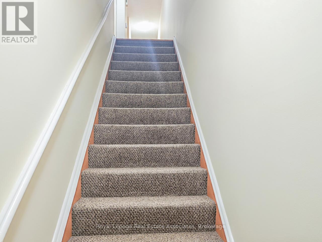 2nd Flr - 5130a Dundas Street W, Toronto, Ontario  M9A 1C2 - Photo 11 - W12434395