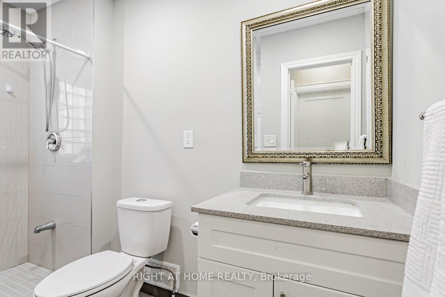 46 Clissold Road, Toronto, Ontario  M8Z 4T5 - Photo 21 - W12434427