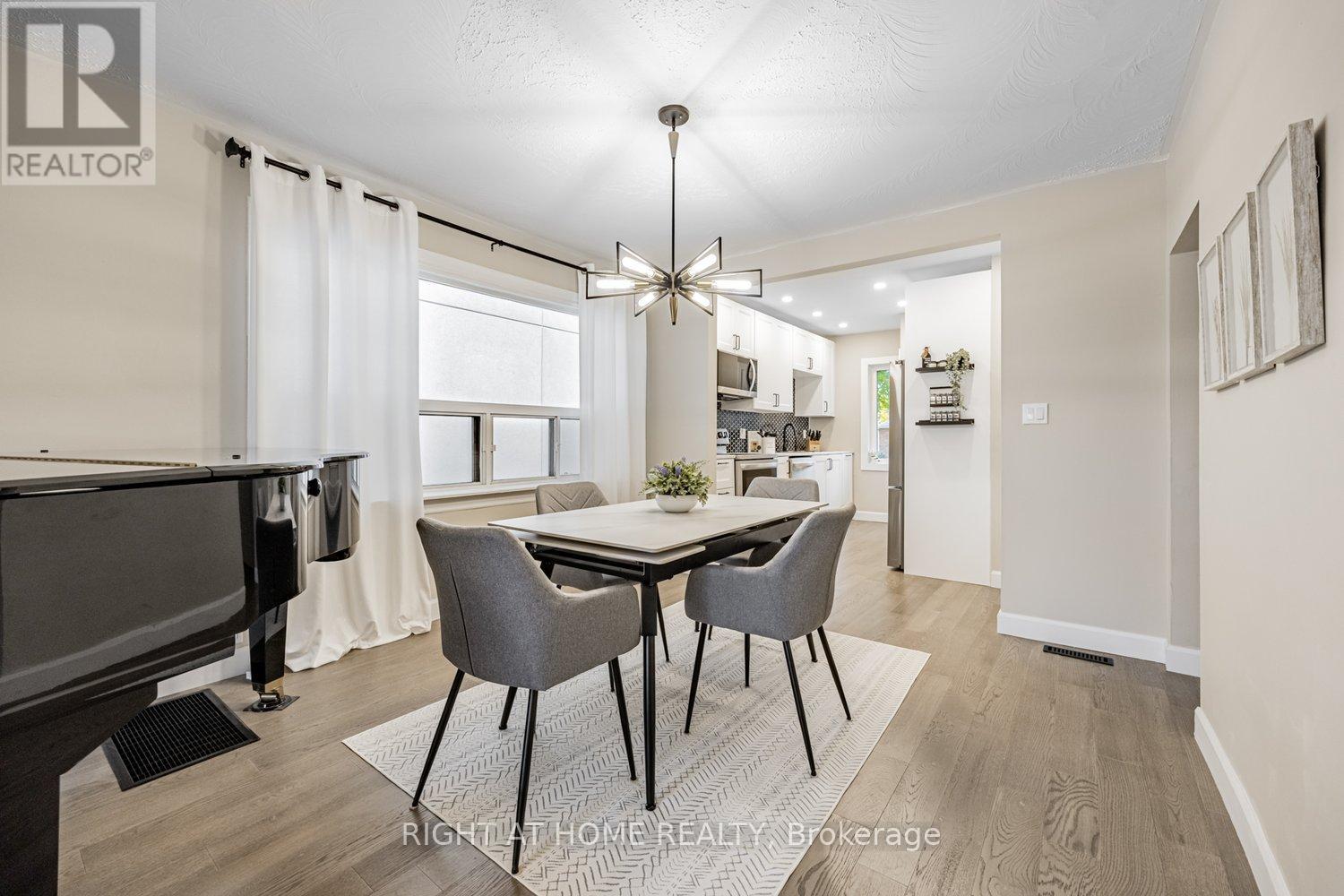 46 Clissold Road, Toronto, Ontario  M8Z 4T5 - Photo 9 - W12434427
