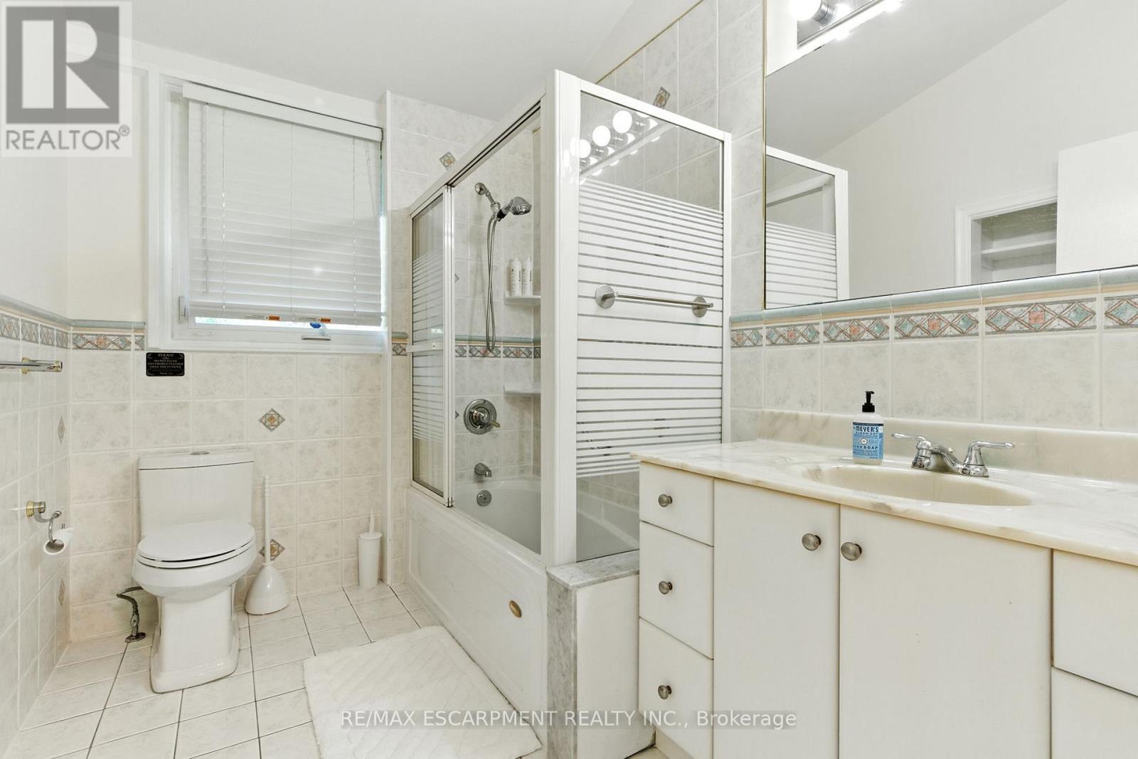 230 South Service Road, Mississauga, Ontario  L5G 2S1 - Photo 34 - W12434438
