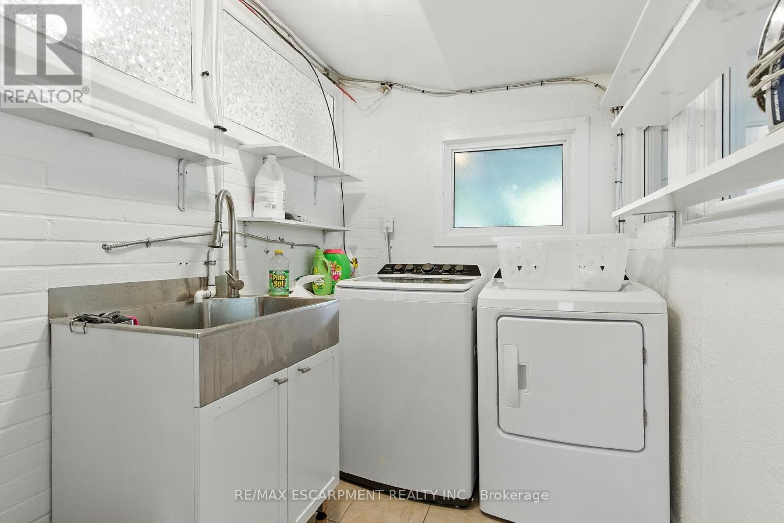 230 South Service Road, Mississauga, Ontario  L5G 2S1 - Photo 36 - W12434438