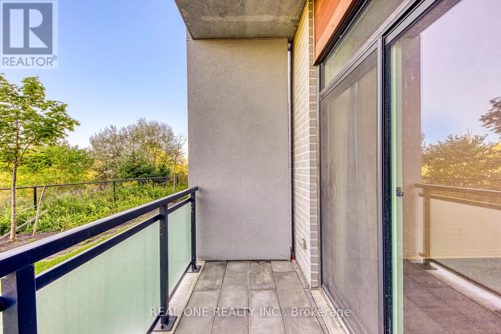 106 - 50 Kaitting Trail, Oakville, Ontario  L6M 5L3 - Photo 18 - W12434447