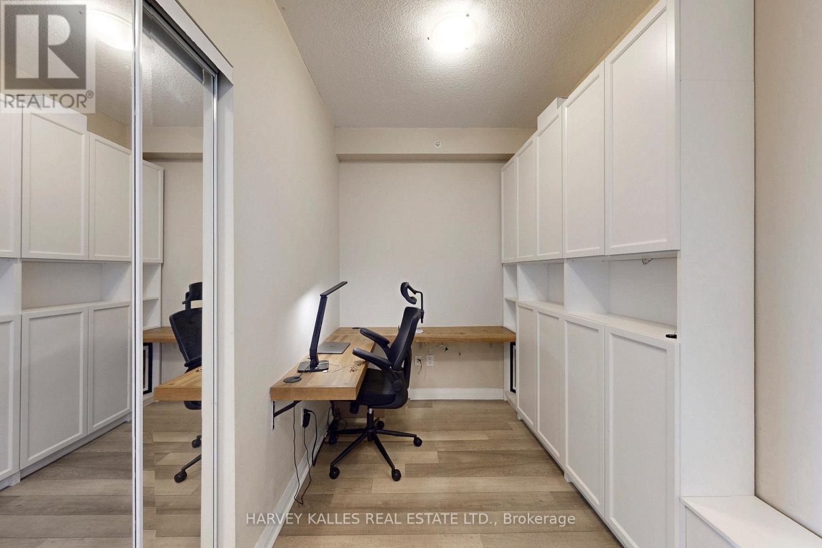 2115 - 5033 Four Springs Avenue, Mississauga, Ontario  L5R 0G6 - Photo 30 - W12434451