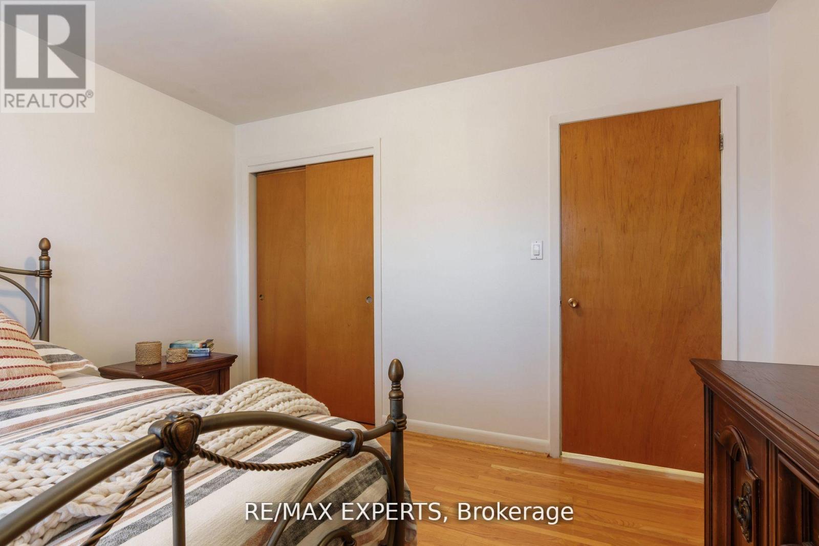 1 Creston Road, Toronto, Ontario  M6A 1H9 - Photo 27 - W12434461