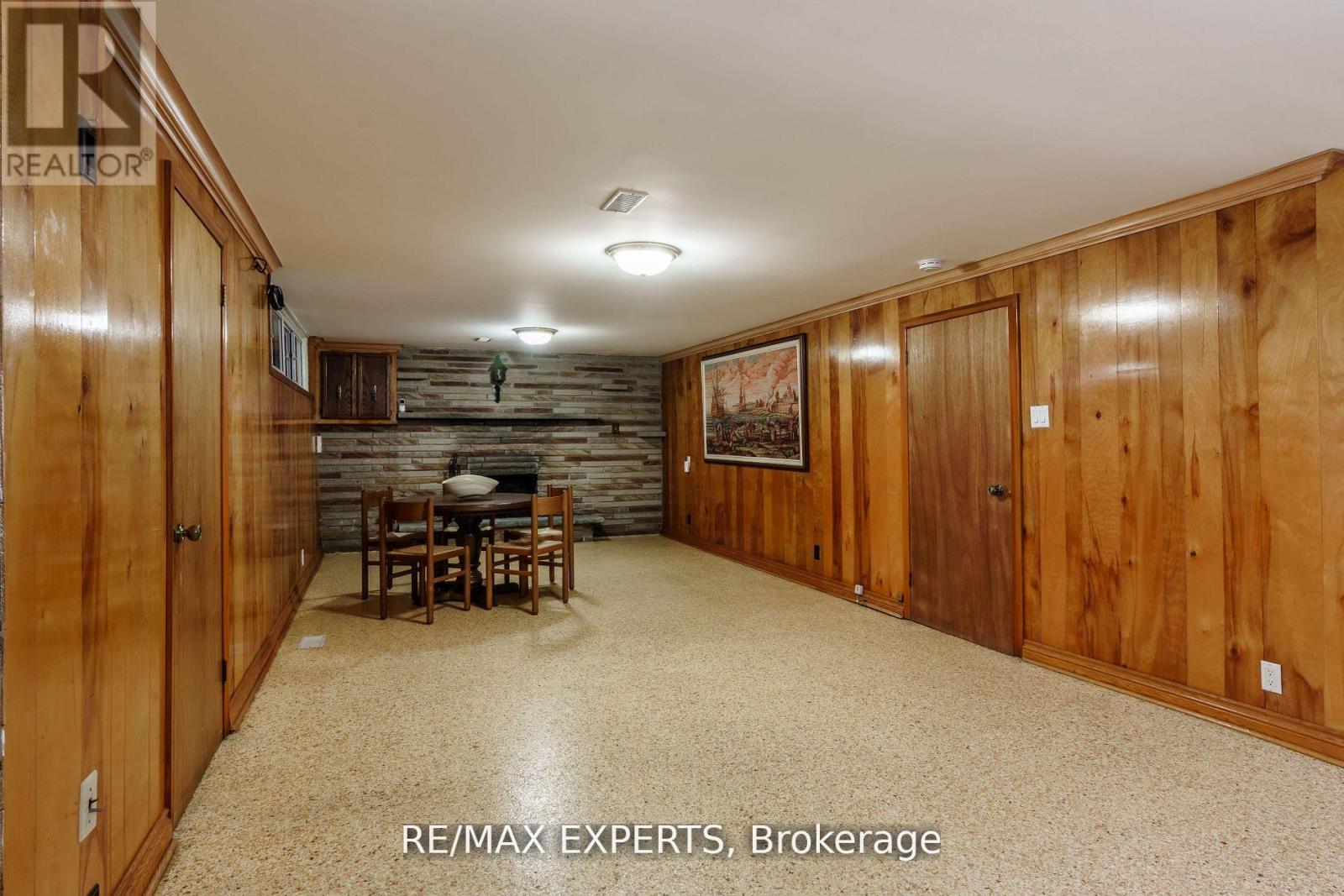 1 Creston Road, Toronto, Ontario  M6A 1H9 - Photo 34 - W12434461