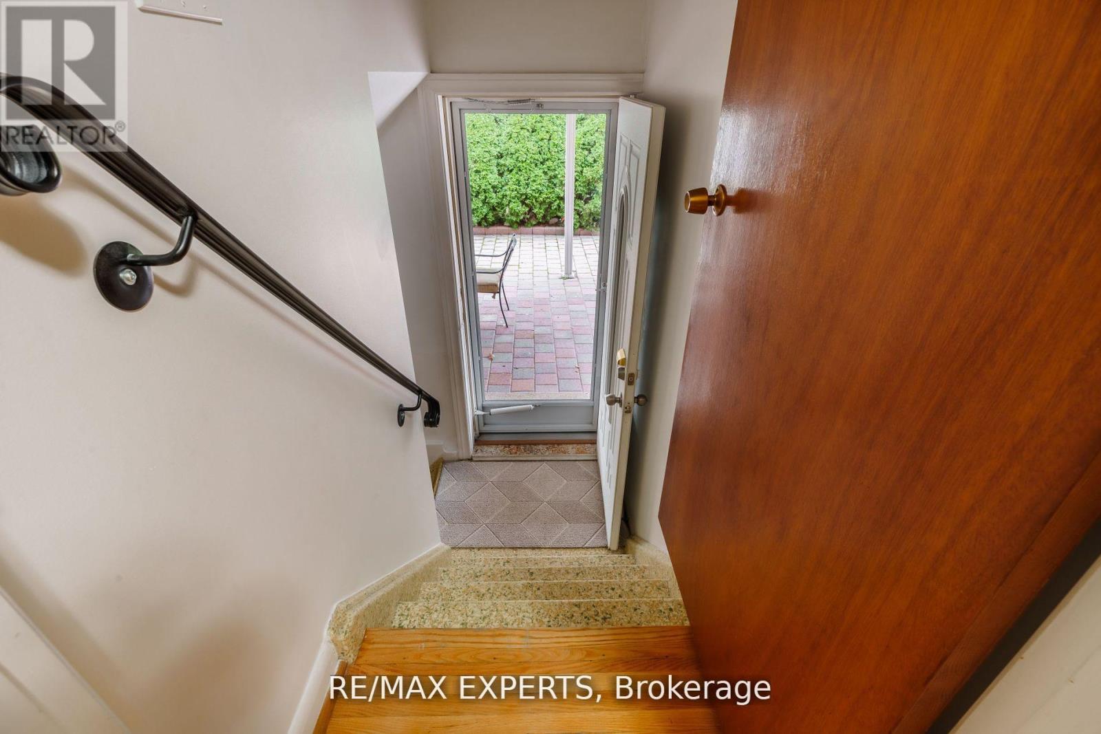 1 Creston Road, Toronto, Ontario  M6A 1H9 - Photo 39 - W12434461