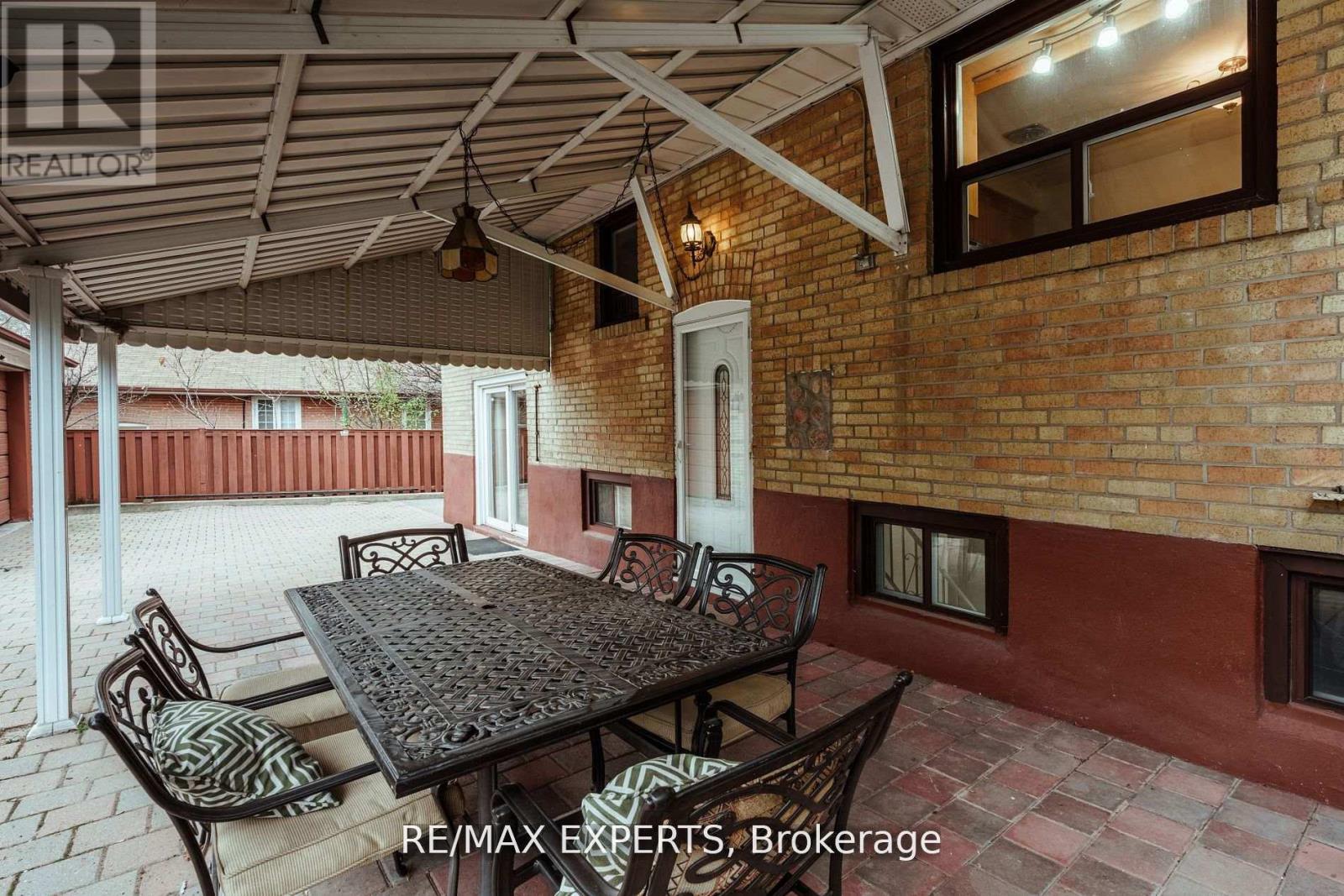 1 Creston Road, Toronto, Ontario  M6A 1H9 - Photo 42 - W12434461