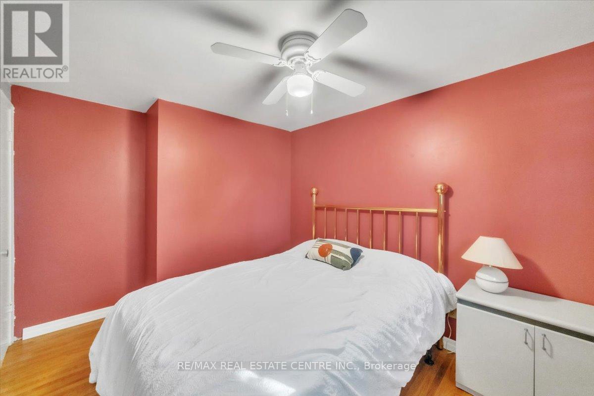 88 Sutherland Avenue, Brampton, Ontario  L6V 2H7 - Photo 28 - W12434466