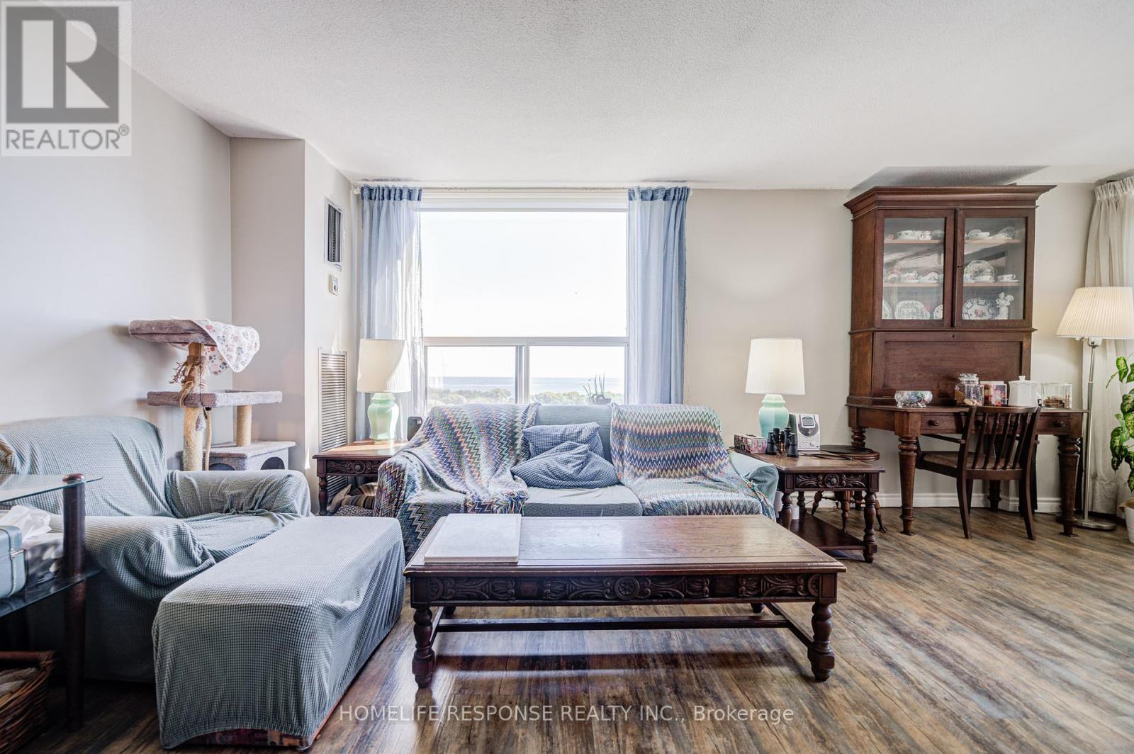 1401 - 1535 Lakeshore Road E, Mississauga (Lakeview), Ontario  L5E 3E2 - Photo 12 - W12434477
